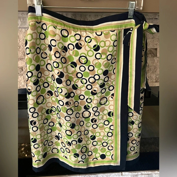 Talbots 100% Silk Wrap skirt size 10 - Picture 1 of 10